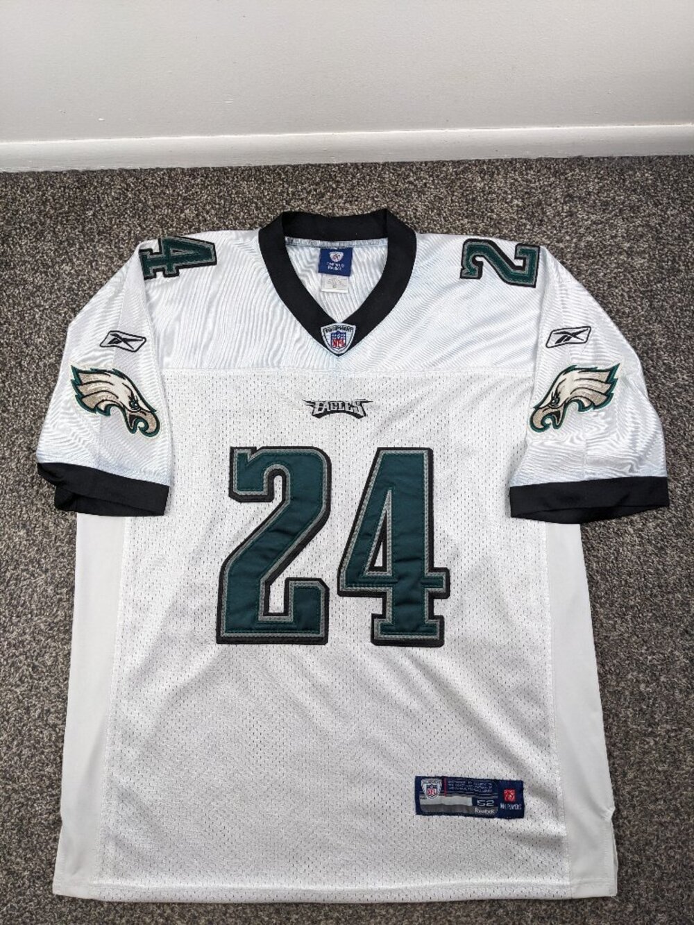 Vintage 2004 Philadelphia Eagles Sheldon Brown #24 Jersey Reebok White Mens 52
